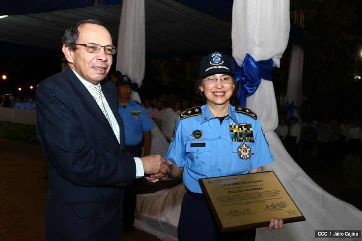 Presidente Daniel encabeza acto del 35 Aniversario de la Policía Nacional