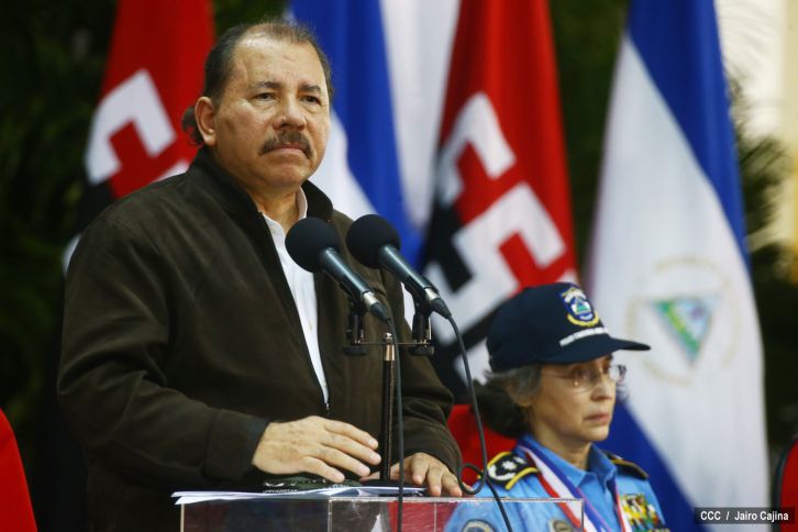 Presidente Daniel encabeza acto del 35 Aniversario de la Policía Nacional