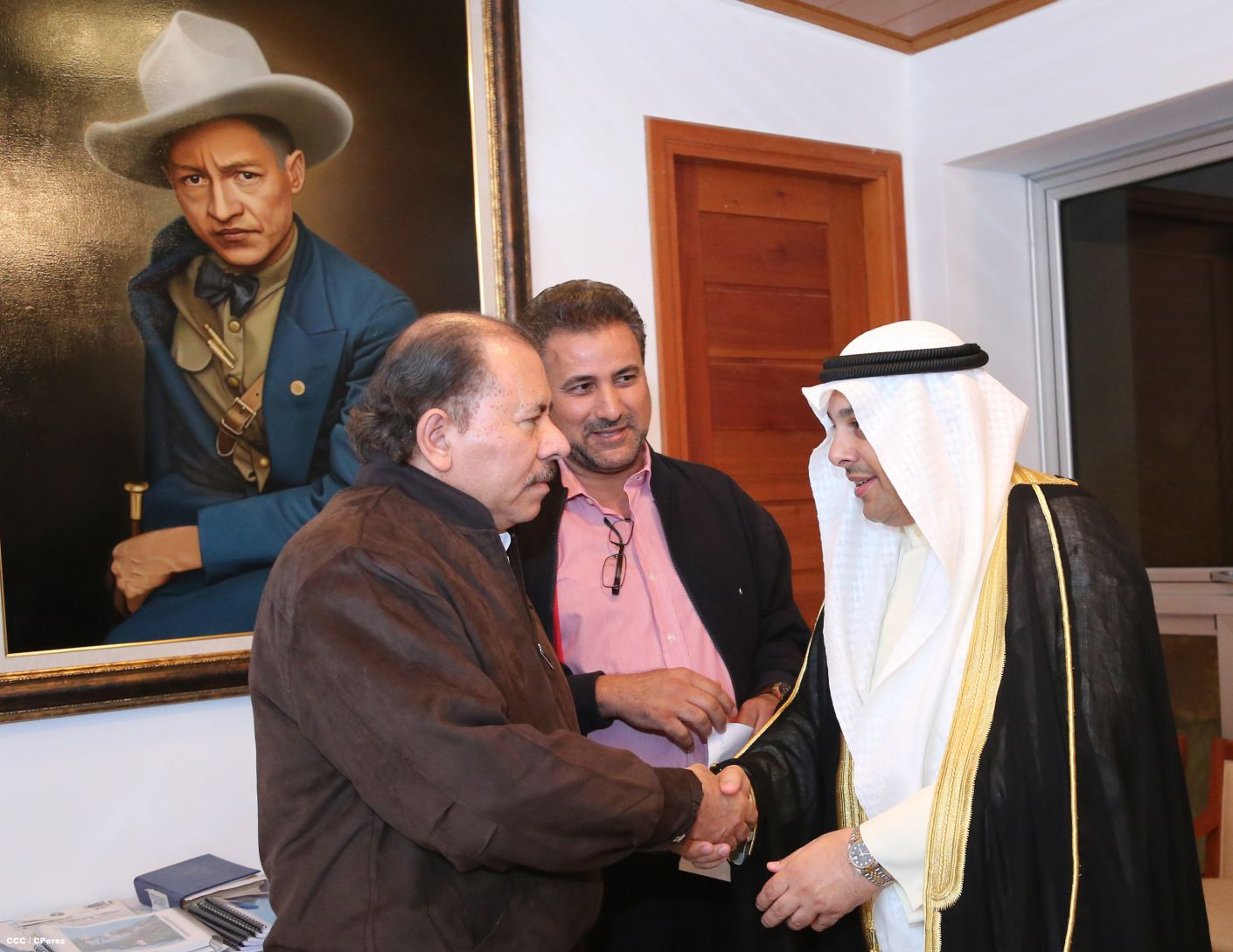 Presidente Daniel sostiene encuentro con parlamentarios de Kuwait