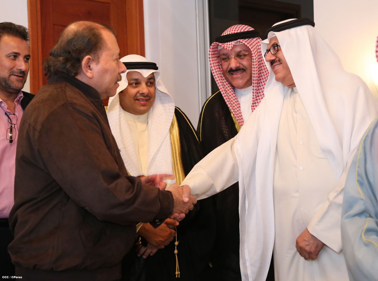 Presidente Daniel sostiene encuentro con parlamentarios de Kuwait