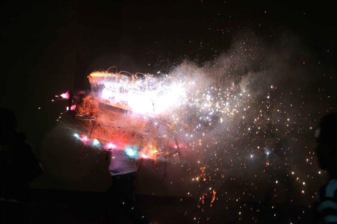 Leoneses festejan a Virgen de La Merced
