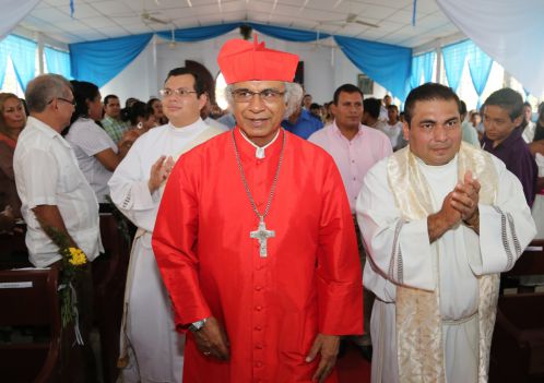 Cardenal Brenes festeja a Virgen La Merced en Mateare
