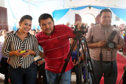 Cardenal Brenes festeja a Virgen La Merced en Mateare