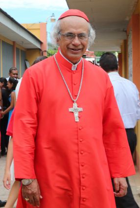 Cardenal Brenes festeja a Virgen La Merced en Mateare
