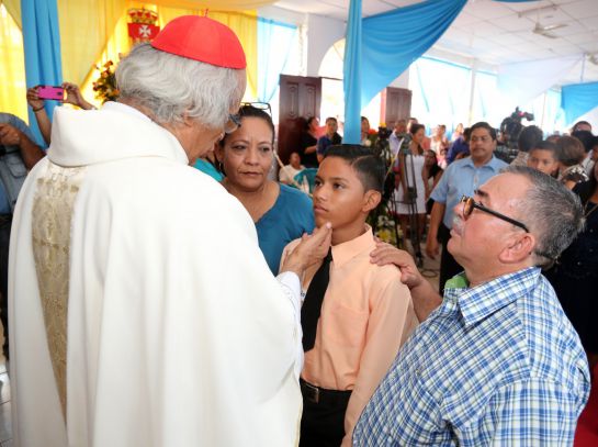 Cardenal Brenes festeja a Virgen La Merced en Mateare