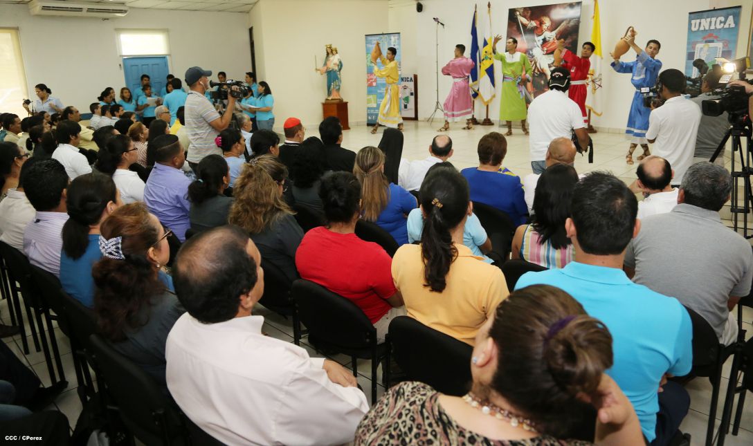 Celebran onomástico de Su Eminencia Cardenal Miguel