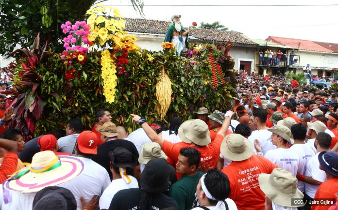 Con desborde de fervor y folklore, Masaya celebra a San Jerónimo