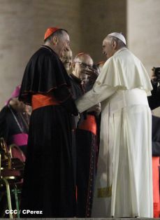 Papa Francisco Preside Vigilia de Oración en Preparación del Sínodo por la Familia