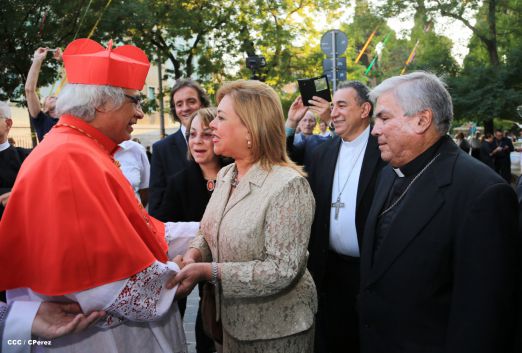 Cardenal Brenes toma posesión de Parroquia San Joaquín, en Roma