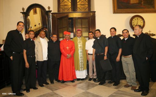 Cardenal Brenes toma posesión de Parroquia San Joaquín, en Roma