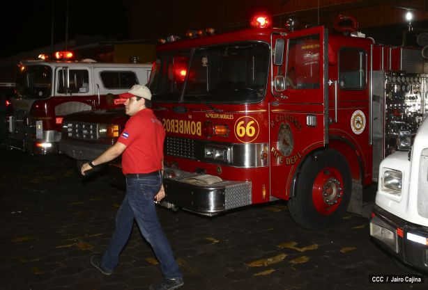 Evacúan zonas costeras de Carazo ante alerta de tsunami