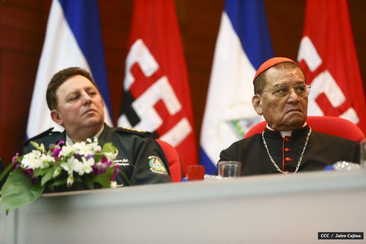 Presidente Daniel y Compañera Rosario encabezan acto 35 Aniversario MIGOB