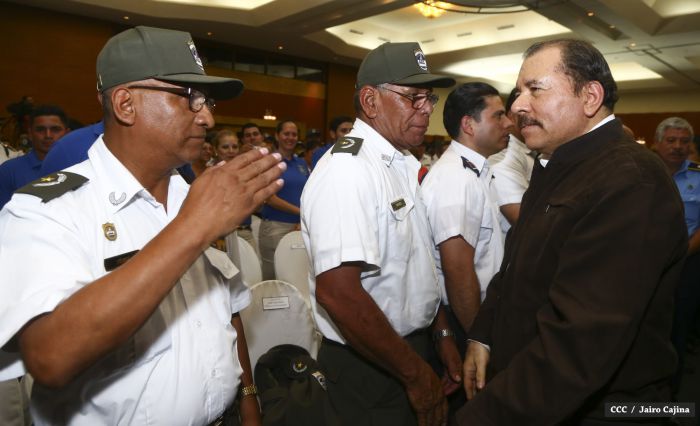 Presidente Daniel y Compañera Rosario encabezan acto 35 Aniversario MIGOB