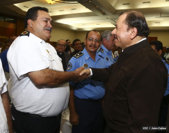 Presidente Daniel y Compañera Rosario encabezan acto 35 Aniversario MIGOB