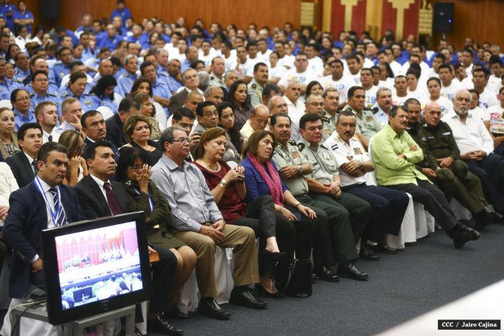 Presidente Daniel y Compañera Rosario encabezan acto 35 Aniversario MIGOB