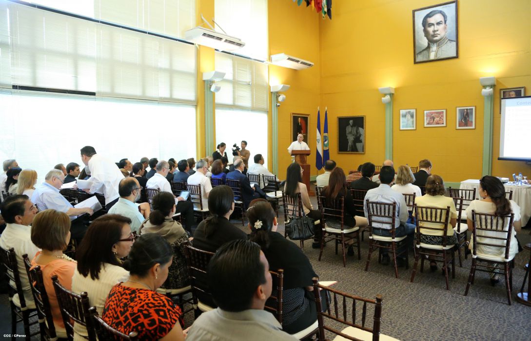 Gabinete de Emergencia presenta Plan contra el Ébola a cuerpo diplomático