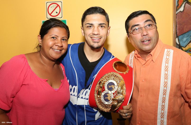 Llega a Nicaragua Randy Caballero