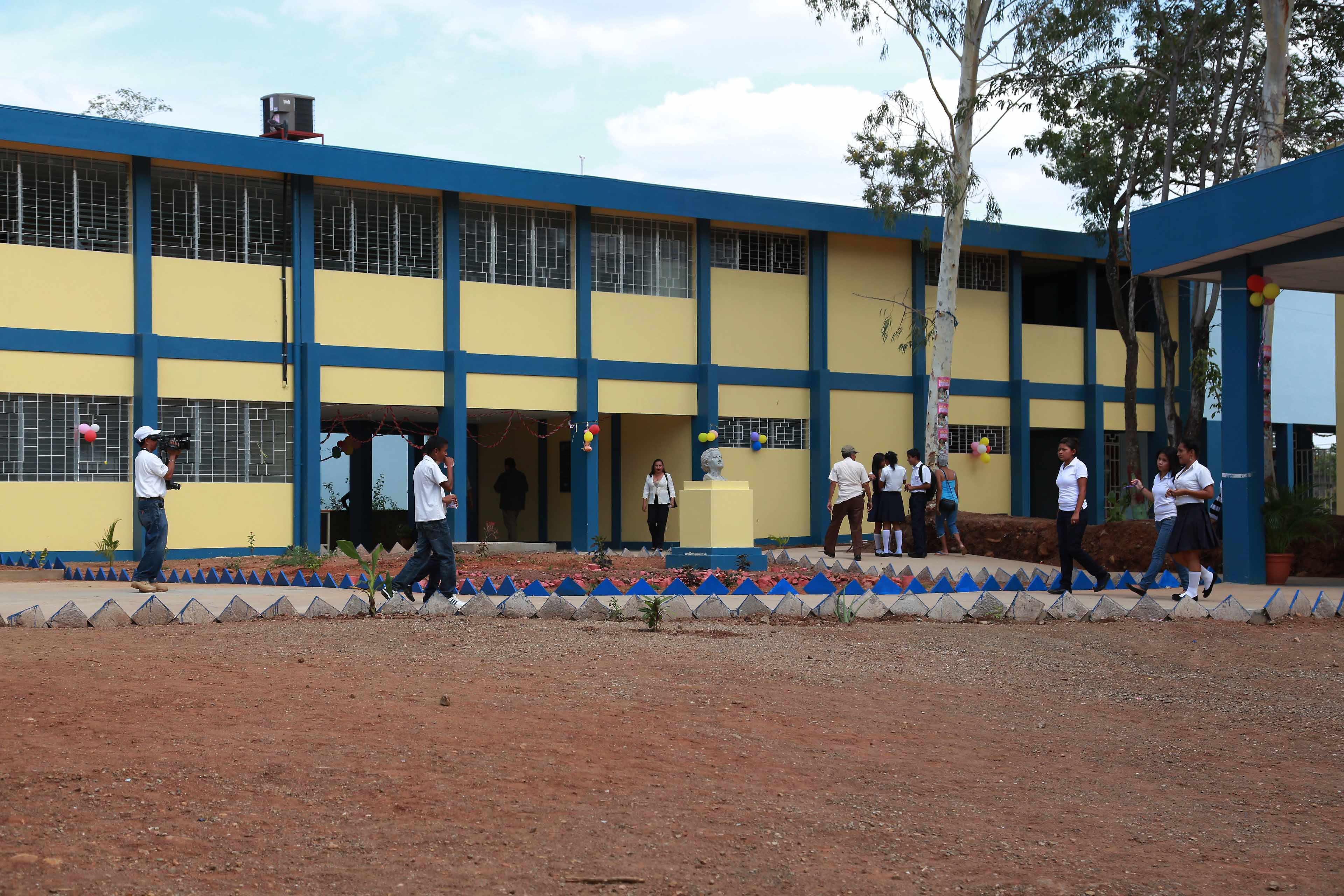 Rehabilitan centros educativos en Chontales