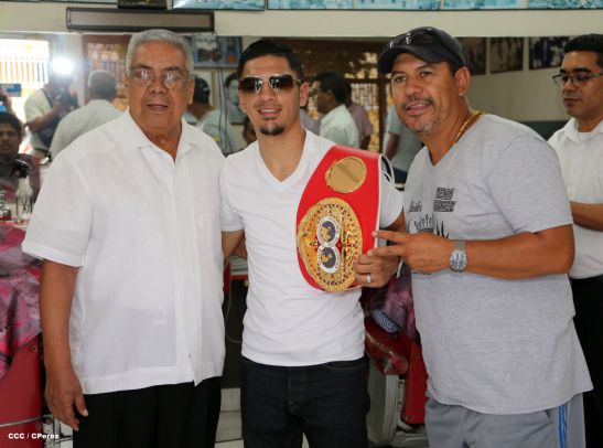 Recorrido del Campeón Randy Caballero por Managua y encuentro con Campeones