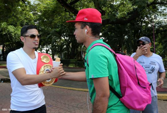 Recorrido del Campeón Randy Caballero por Managua y encuentro con Campeones