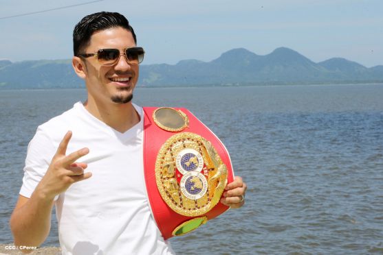 Recorrido del Campeón Randy Caballero por Managua y encuentro con Campeones