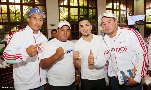 Recorrido del Campeón Randy Caballero por Managua y encuentro con Campeones