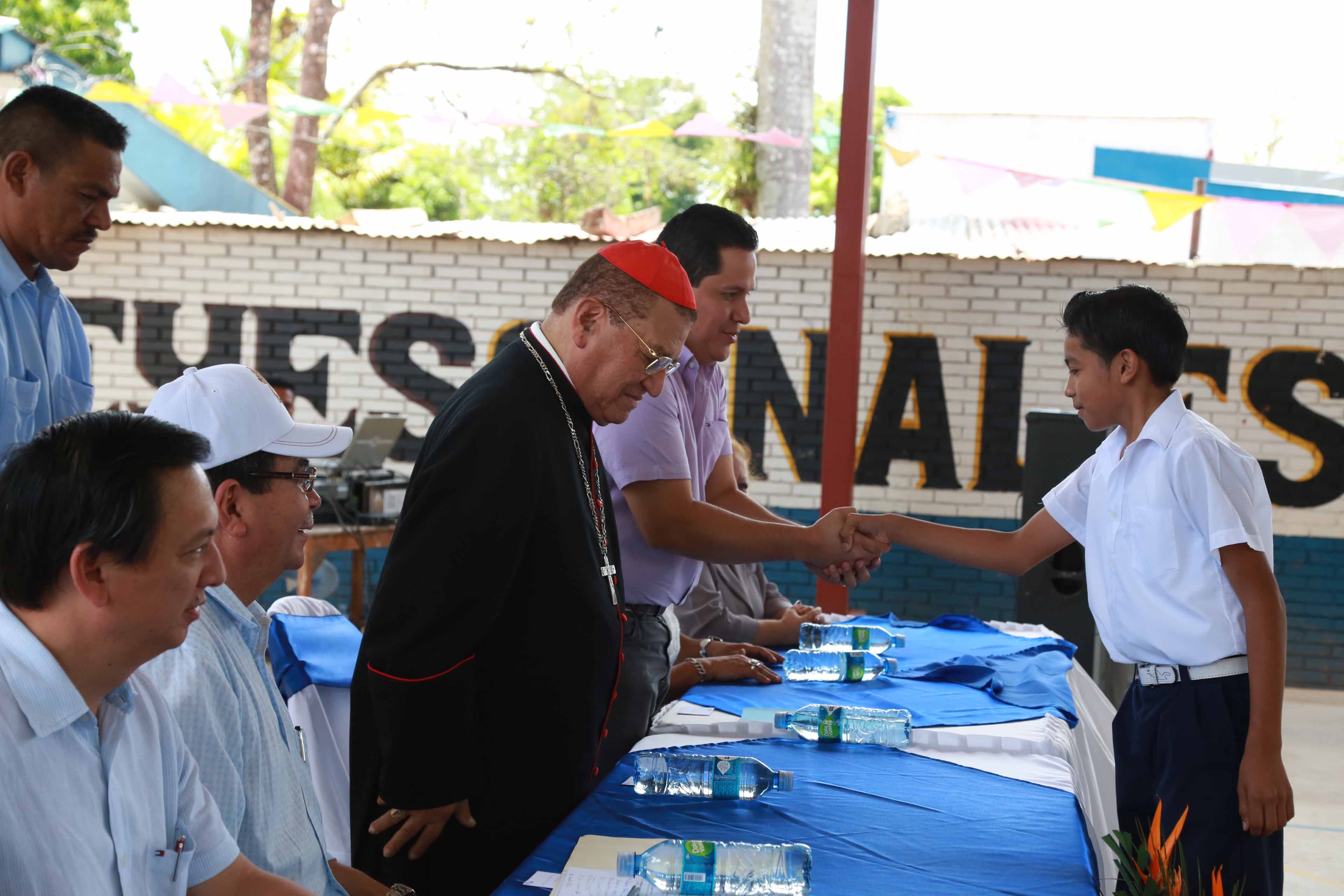 Rehabilitan centros educativos en Chontales
