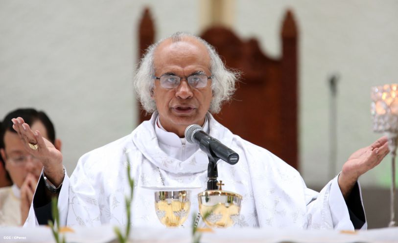 Cardenal Brenes celebra Bodas de Plata de sacerdotes