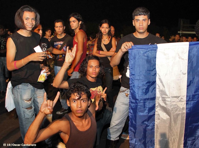 Concierto de Rock "Luz y Verdad" en honor al 118 Natalicio de Sandino