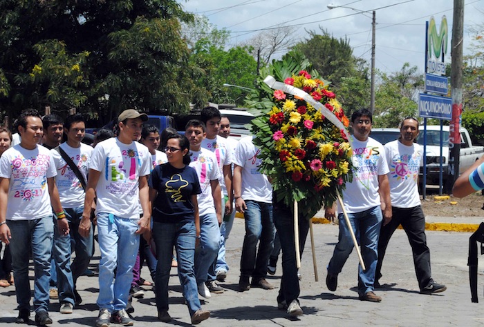 Familias rinden honores a General Sandino en Niquinohomo (18 Mayo 2013)