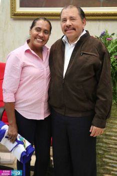 Daniel abandera delegación que participará en Juegos Centroamericanos y del Caribe