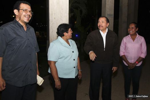 Daniel abandera delegación que participará en Juegos Centroamericanos y del Caribe