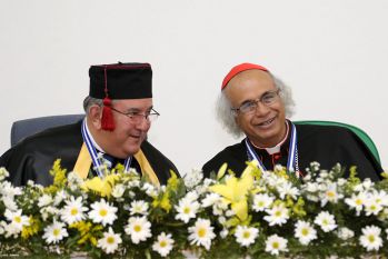 UCC otorga Doctorado Honoris Causa a Cardenal Brenes