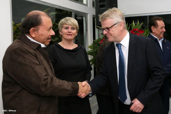 Presidente Daniel se reúne con delegación gubernamental y de empresarios de Islandia