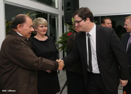 Presidente Daniel se reúne con delegación gubernamental y de empresarios de Islandia