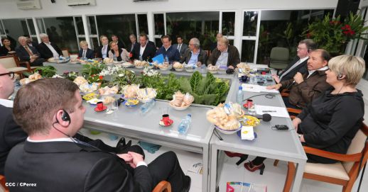 Presidente Daniel se reúne con delegación gubernamental y de empresarios de Islandia