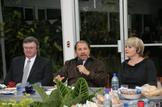 Presidente Daniel se reúne con delegación gubernamental y de empresarios de Islandia