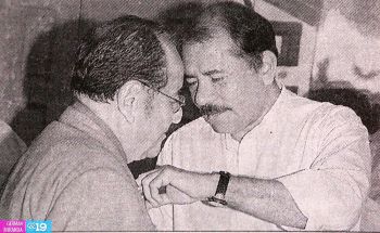 Aquí Radio Sandino… 37 años con vos!!!