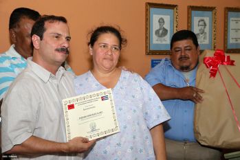 Nicaragua recibe a héroe cubano