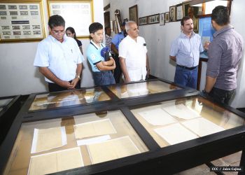 Héroe cubano visita León