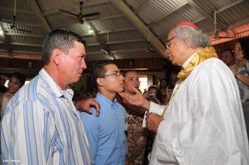 Cardenal Brenes celebra a Cristo Rey