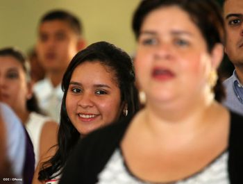 Cardenal Brenes celebra a Cristo Rey