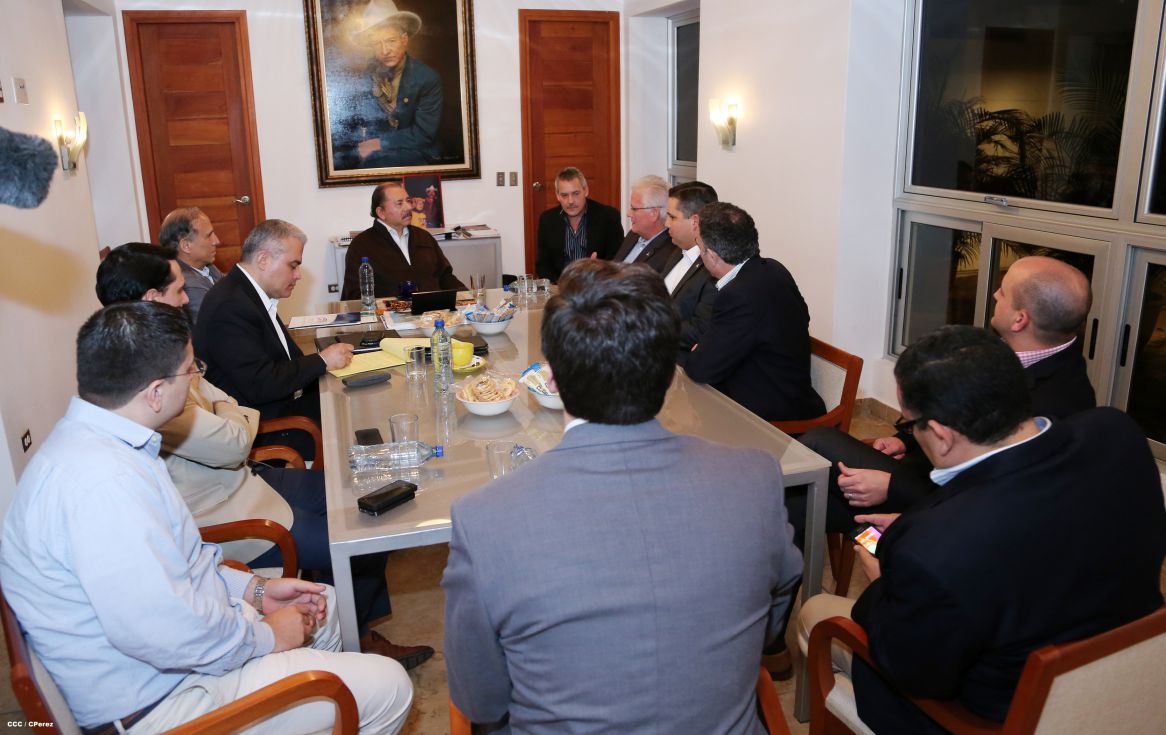 Presidente Daniel se reúne con presidente del AACLA, Nicholas Galt