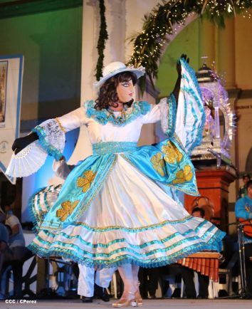 Derroche cultural en El Viejo en vísperas de la Lavada de la Plata