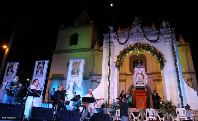 Derroche cultural en El Viejo en vísperas de la Lavada de la Plata