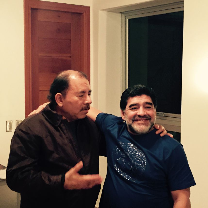 Presidente Daniel sostiene encuentro con Diego Armando Maradona