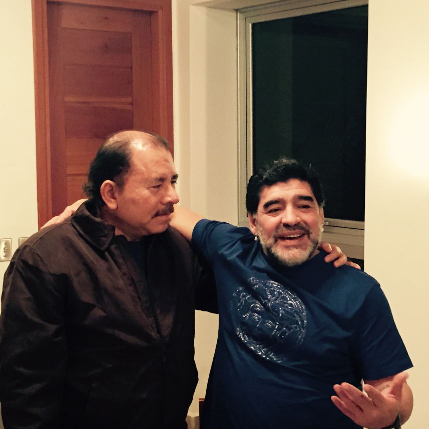 Presidente Daniel sostiene encuentro con Diego Armando Maradona