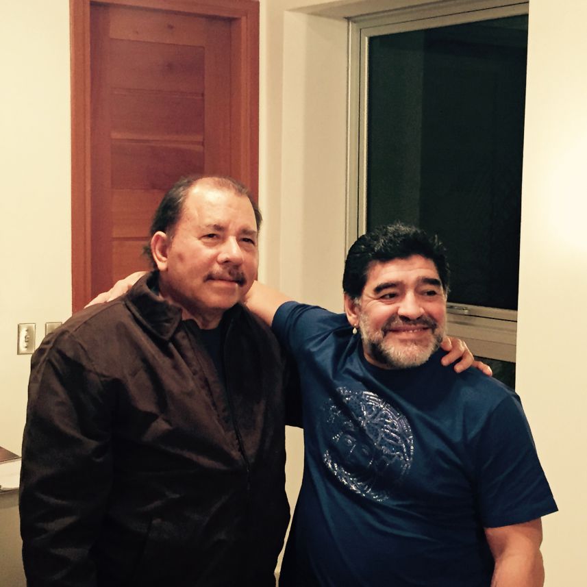 Presidente Daniel sostiene encuentro con Diego Armando Maradona