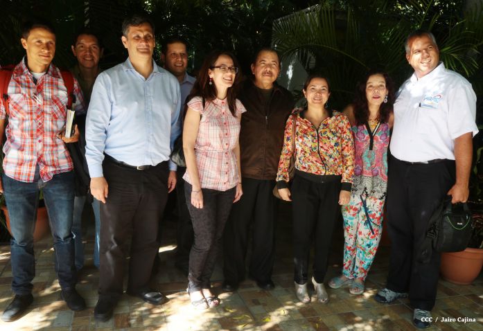 Daniel y Rosario se reúnen con Delegación de Alto Nivel de Venezuela