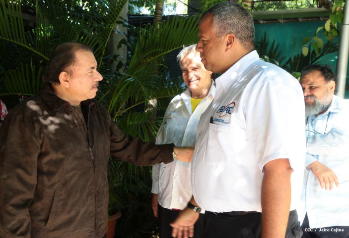 Daniel y Rosario se reúnen con Delegación de Alto Nivel de Venezuela